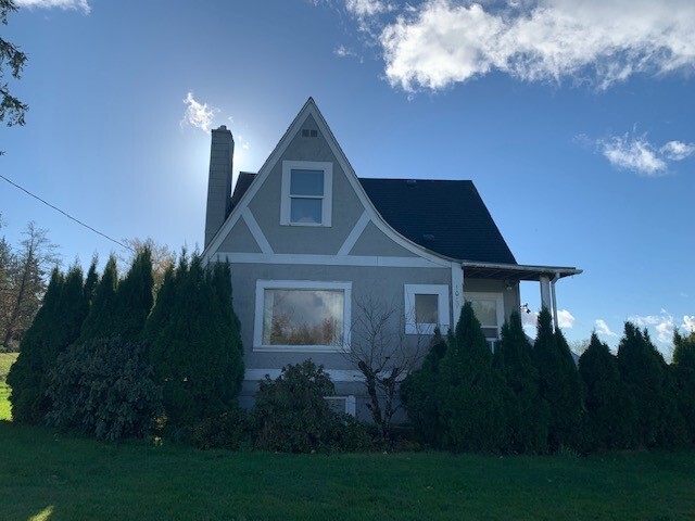 Foto principal - 1039 Barnhart Rd