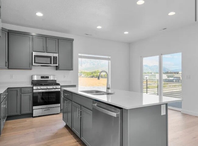 Foto del edificio - 572 N Buffalo Grass Ln