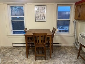 Building Photo - 52 Central St