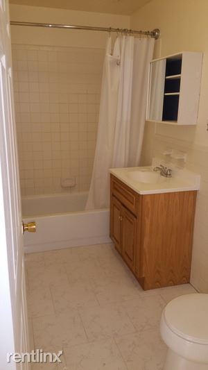 Foto del edificio - 272 Willoughby Ave