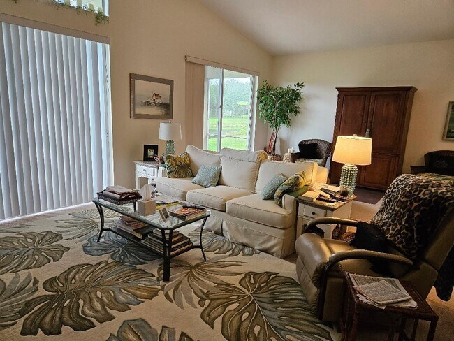Foto del edificio - 552 Calamondin Way SW