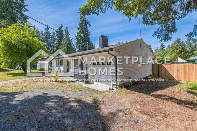 Foto del edificio - 4607 237th Pl SW