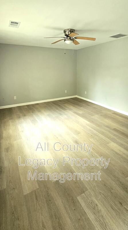 Photo - 700 Rosehip Ln Apartment