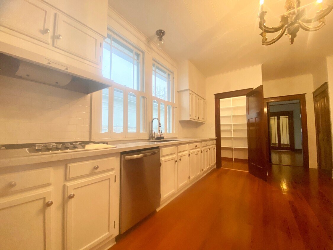 536 Aurora Ave, Metairie, LA 70005 House Rental in Metairie, LA