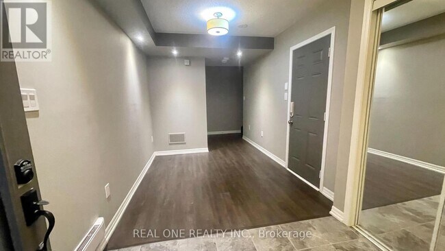 Building Photo - 295 Ellen Davidson Dr