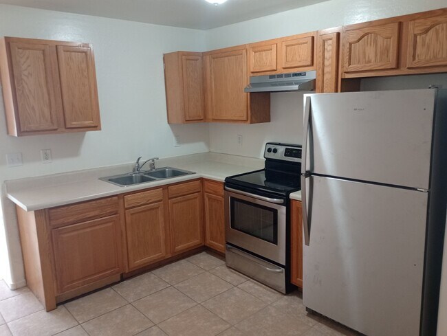 Foto del edificio - N Montezuma Dr