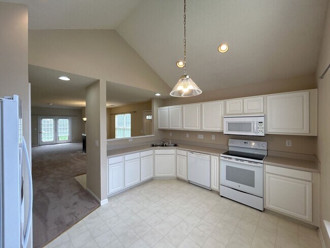 Building Photo - 10251 University Park Ln