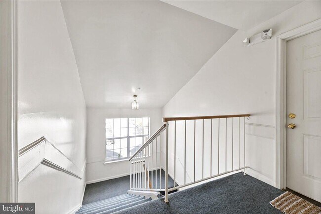 Foto del edificio - Condo In Manassas 2BR/2BA