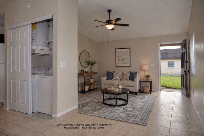 Foto del edificio - 2 bed/1.5 bath duplex off Semoran Blvd