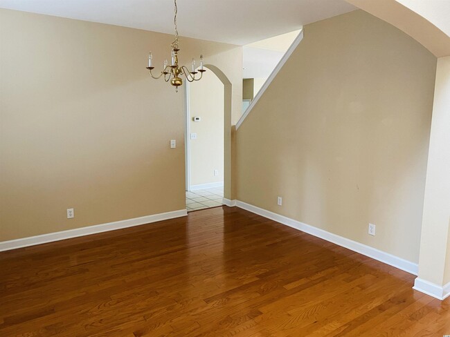 Building Photo - 2162 Seneca Ridge Dr