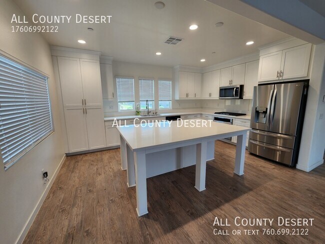 Foto del edificio - Gorgeous 4BR/3BA UNFURNISHED Home Availabl...