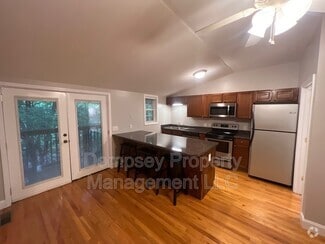 Building Photo - 316 Caplewood Dr