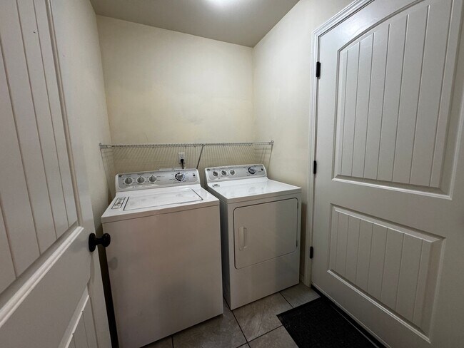 Foto del edificio - 4-Bedroom Rambler in Driftwood Key's