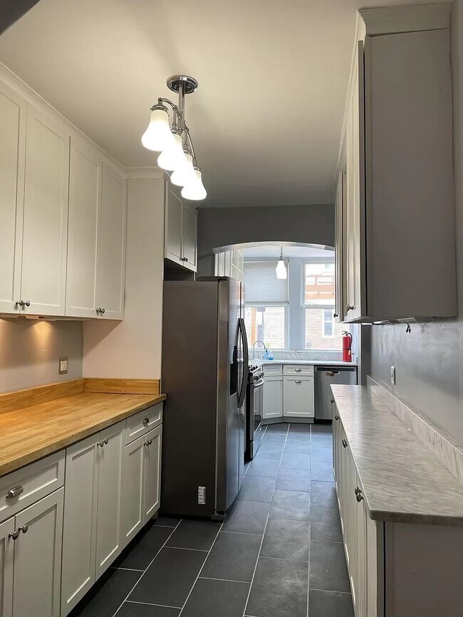 Foto del edificio - 1422 Parkwood Pl NW