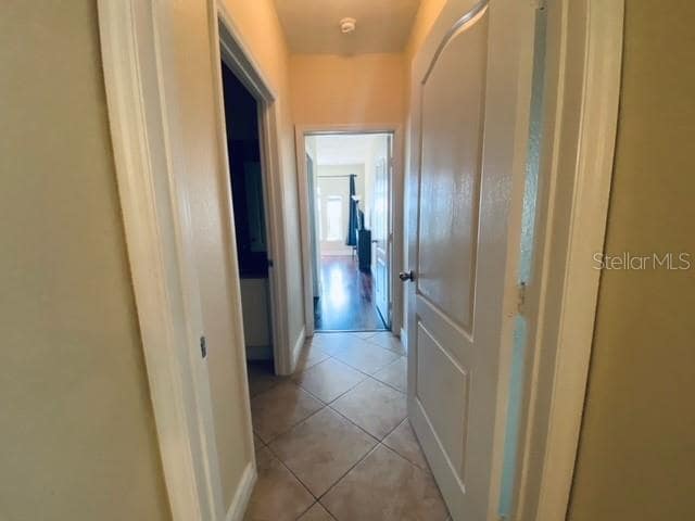 Building Photo - 2747 Via Capri