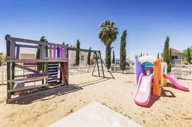 Foto del edificio - 35312 Santa Fe St