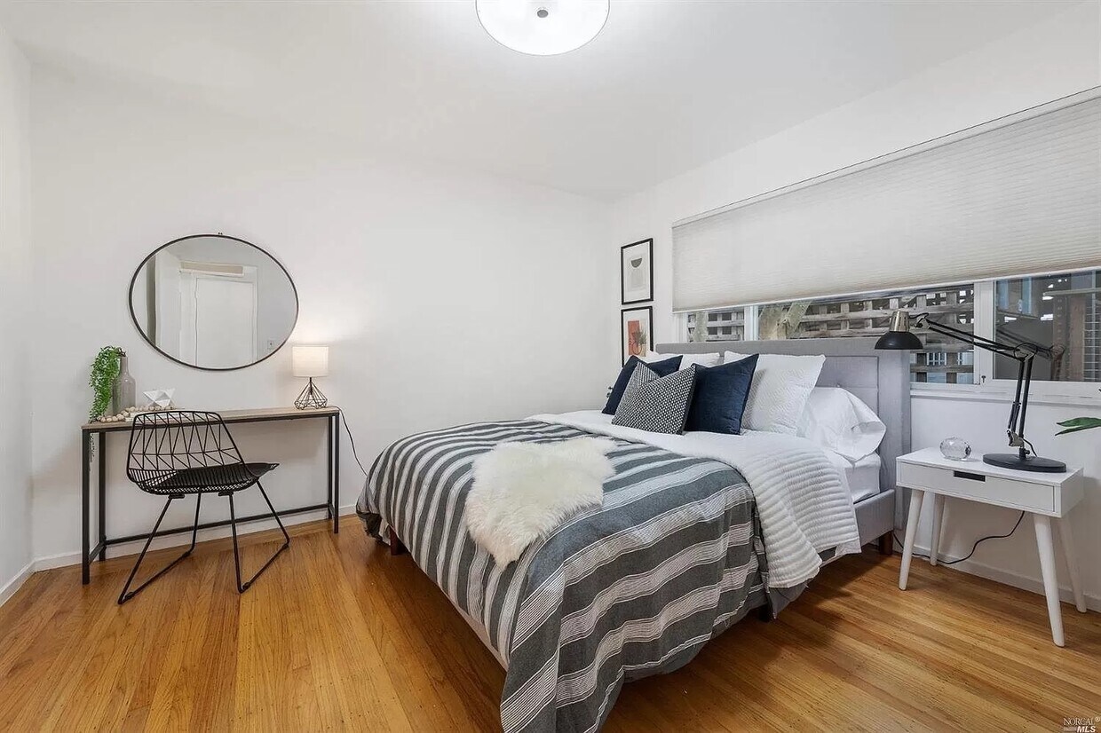 Foto principal - 22 Crescent Ave
