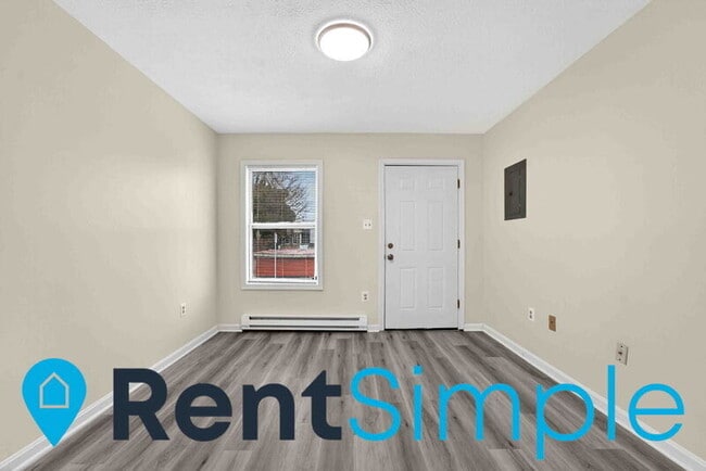 Building Photo - 432 Chase St