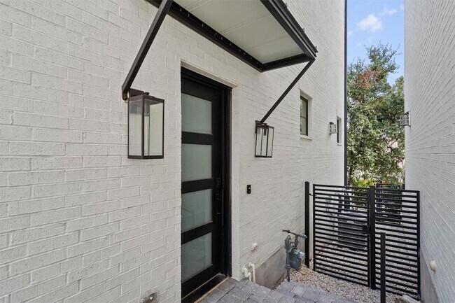 Building Photo - 1719 Spyglass Dr