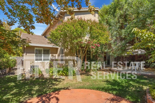 Foto del edificio - Stonelake 3 Bedroom Home