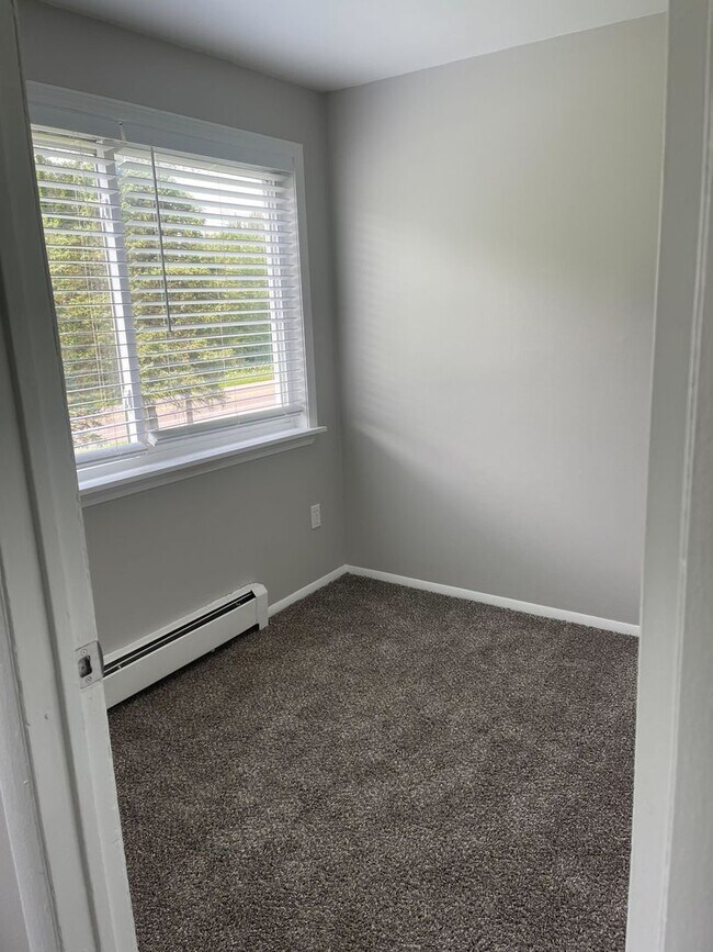 Foto del interior - Pine Tree Apartments