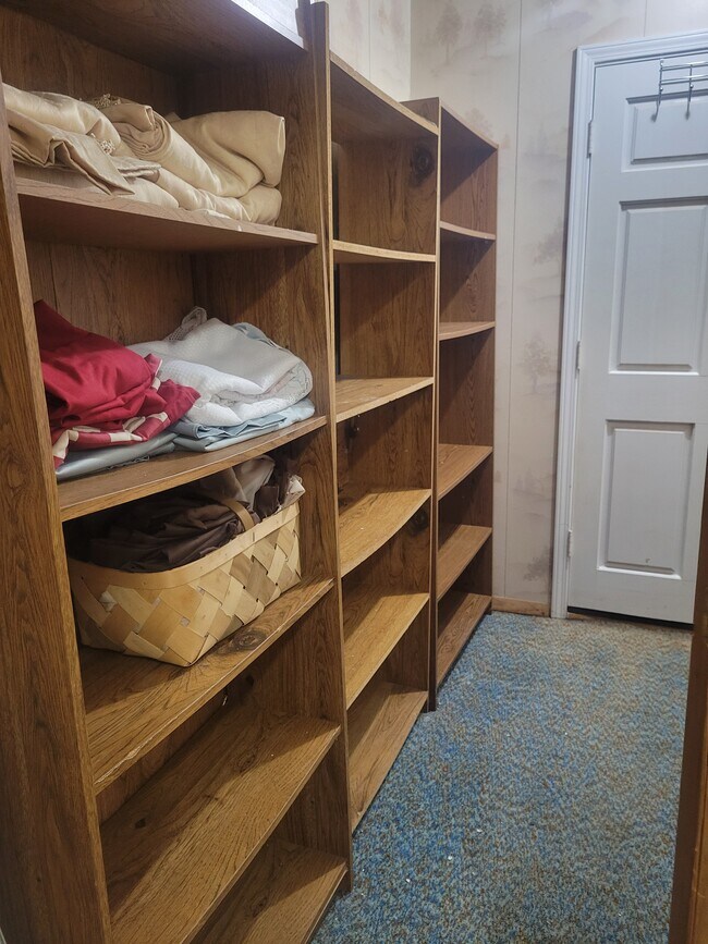 Foto del edificio - 1323 Brentnell Ave