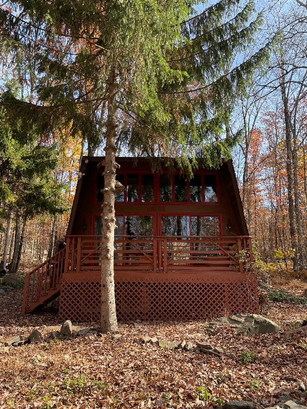 113 Station Hill Rd, Henryville, PA 18332 House Rental in Henryville