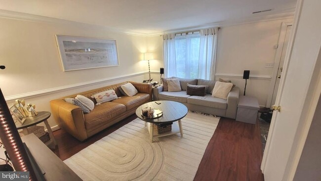 Foto del edificio - 41 Benton Ct