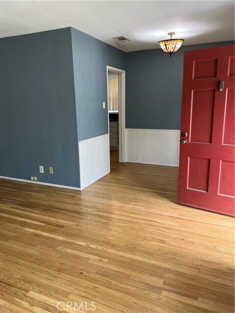 Foto del edificio - 2032 Royal Oaks Dr