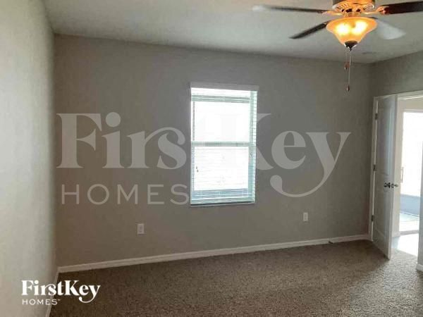 Building Photo - 138 Cascade Bend Dr