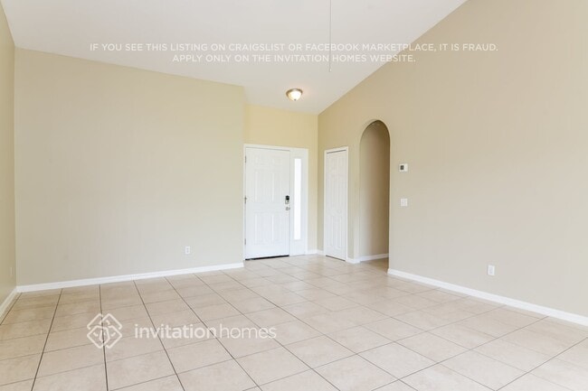 Building Photo - 855 Berwick Dr