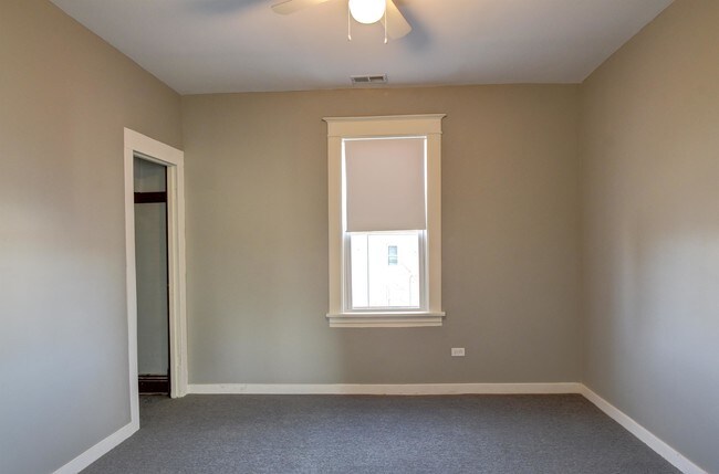 Building Photo - 3821 Deodar St