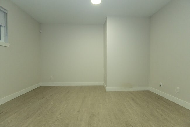 Building Photo - 4500 Stephen Leacock Dr