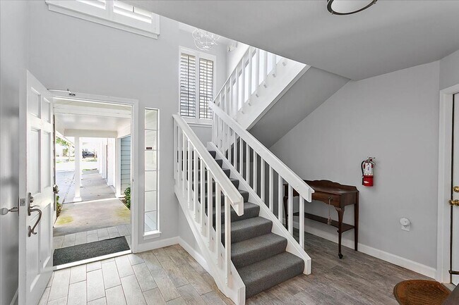 Photo - Fabulous Condo in The Pointe!