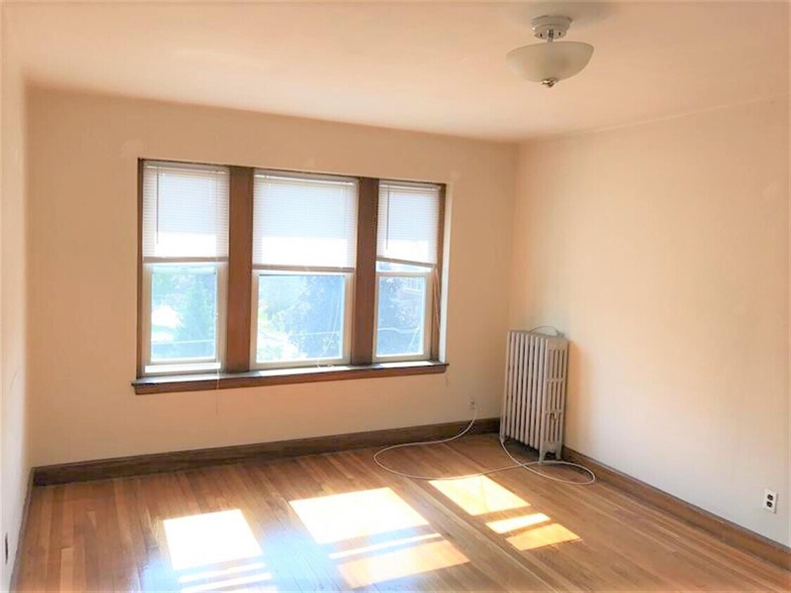 119 W Wyoming Ave Unit 9, Melrose, MA 02176 Apartments in Melrose, MA