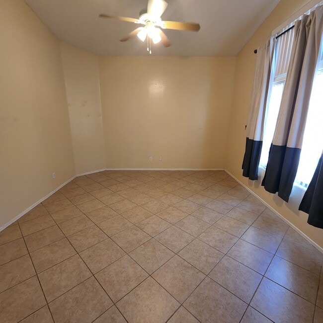 Photo - 1382 W Via Rio Blanco House