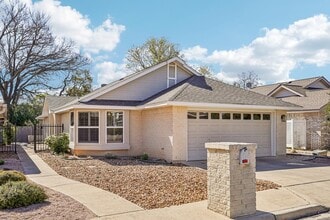 Building Photo - 127 Terrace Ln