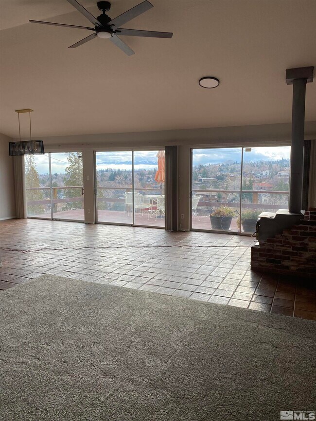 Building Photo - 2045 Scharr Cir