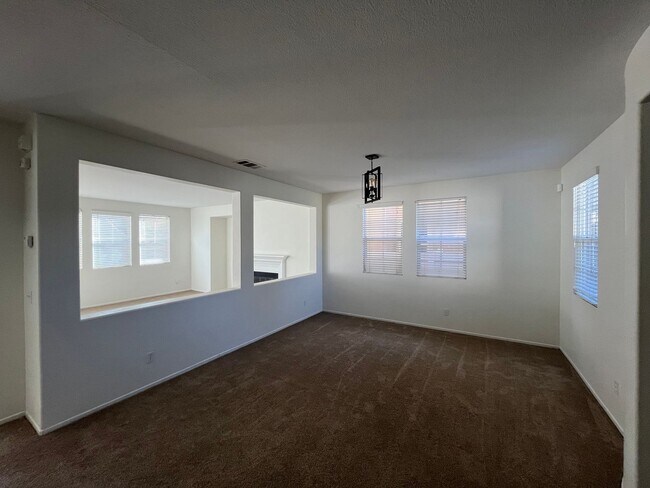 Foto del edificio - 11155 Picard Pl