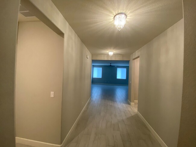 Foto del edificio - Newer, Single Level Home in Lennar Subdivi...