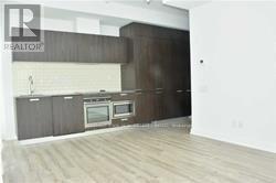 Photo du bâtiment - 50 Charles St E