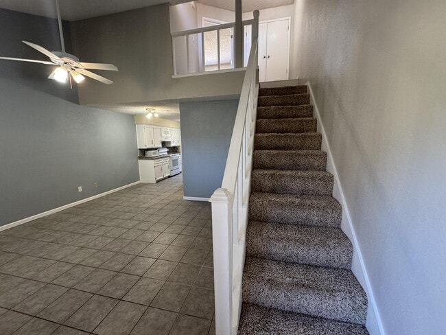 Foto del edificio - 121 Troy Ave