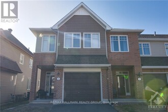 Building Photo - 128 Manorwood Cres