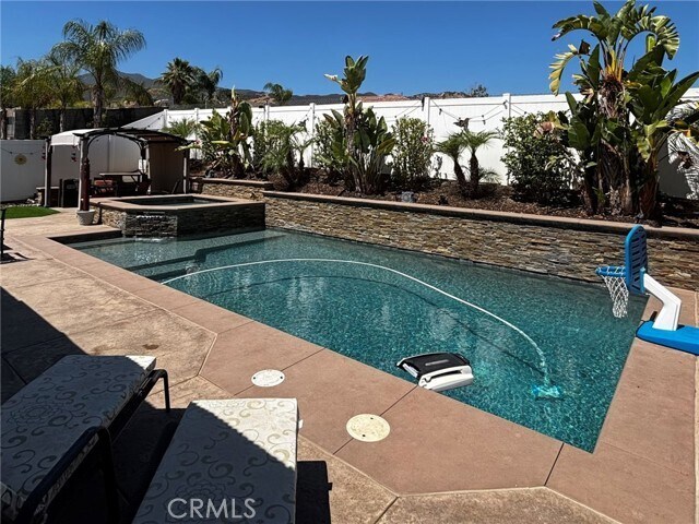 Foto del edificio - 22623 White Sage St