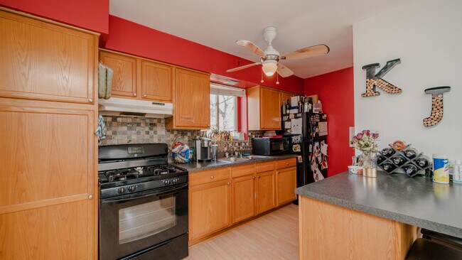 Foto del edificio - 2444 W 111th St