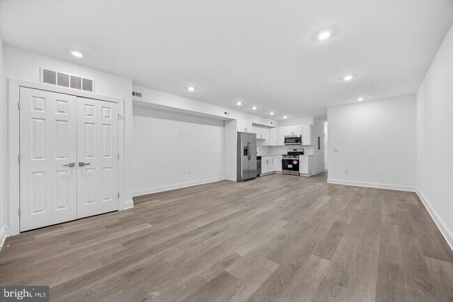 Foto del edificio - 838 S 51st St