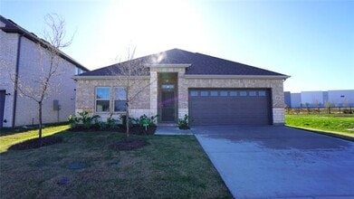 Building Photo - 1374 Chisos Wy