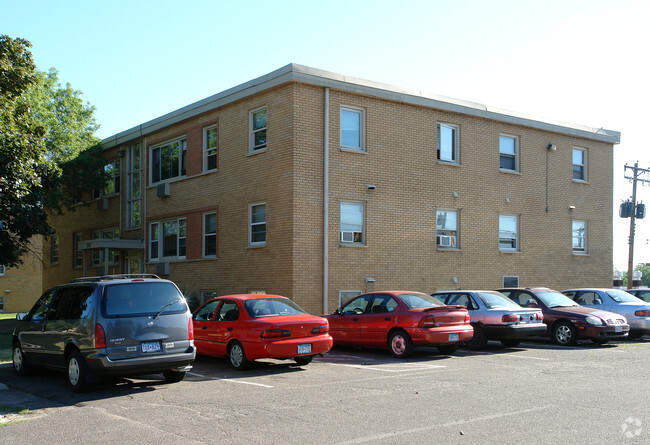 Foto del edificio - McCarron's View Apartments