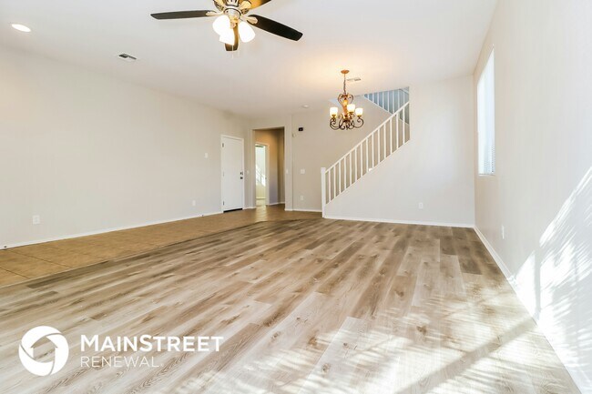 Foto del edificio - 15418 W Laurel Ln