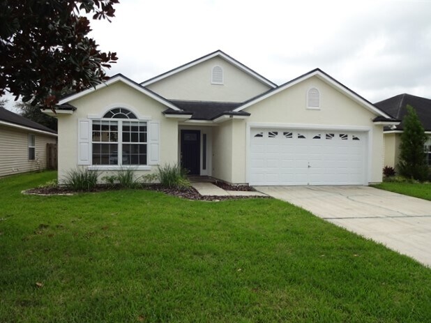 Foto principal - 734 Mackenzie Cir